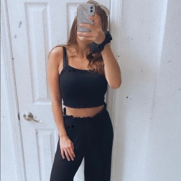 avaa_r